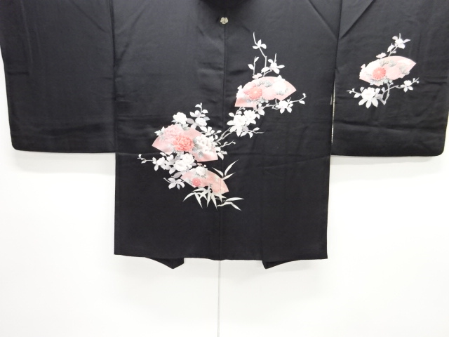 地紙に菊・牡丹模様一つ紋絵羽織